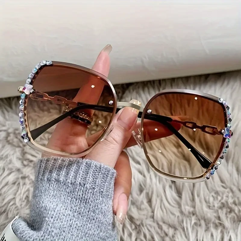 Women's Rimless Gradient Fashion Glasses | Metal Frame with Rhinestone Embellishments