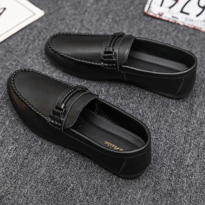Summer New Mens Slip-on Lazy People Breathable Soft Sole Casual Leather Shoes