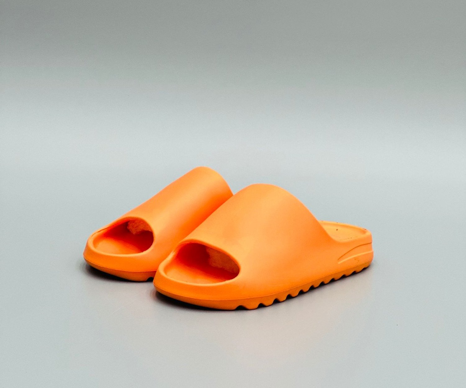 yeezy slides slides