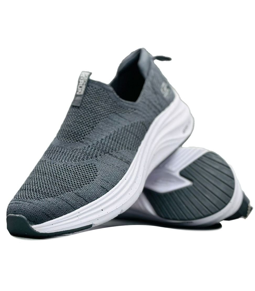 Skechers ULTRA GO VAPOR FOAM air cooled memory foam